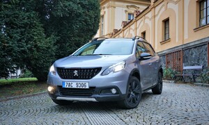 Recenze & testy: Peugeot 2008 GT-Line 1.5 BlueHDI EAT6: Přejete si kompletní balík?