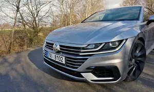 Volkswagen Arteon 2.0 TSI: Dobře střižený oblek na míru