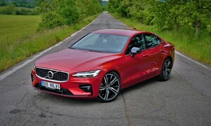 Recenze & testy: Volvo S60 T5 R-Design: Funkcionalismus 21.století