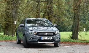 Autíčkářův názor: Čeká nás úsvit ruského automobilismu?