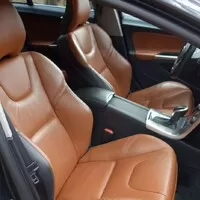Volvo V60 D6 AWD Plug-in Hybrid 2014