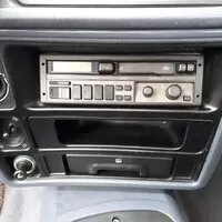 Ford Sierra 2.0i CL – Tatínkův nový pojízdný gauč