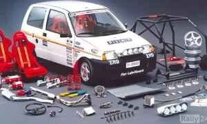 Jak pokračuje stavba malého fiatu