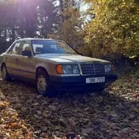 Rockeho recenze /// Mercedes-Benz W124 400E & 250D