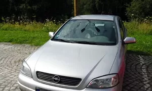 Od strachu z řízení k lásce k autům, vol. 0