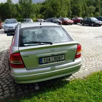Od strachu z řízení k lásce k autům, vol. 0