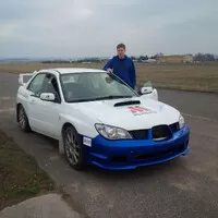 Od strachu z řízení k lásce k autům - volba