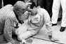 Vysílený Brabham v cíli, Sebring, 1959