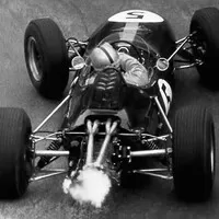 Motor Climax plive oheň v ulicích Monaka, Brabham BT7, Jack Brabham, 1964