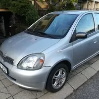 Čtvrtý yaris 1,0 v rodině - s klimou