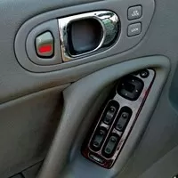 Věci o Mazdě Xedos 9
