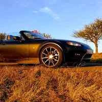 Kupte si cabrio, je to skvělý a budete nadšeni. Nebo ne? Čtyři roky s MX-5 NB/NC.