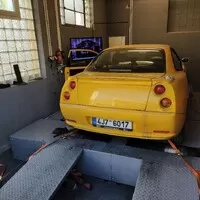 Žlutá vášeň Fiat Coupé