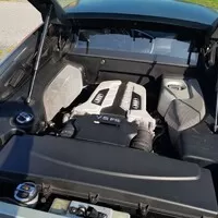 Audi R8 V8 R-tronic z rychlíku