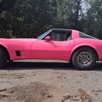 Chevrolet Corvette C3 - tak chutná svoboda.