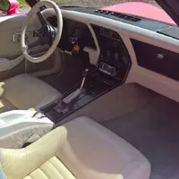 Chevrolet Corvette C3 - tak chutná svoboda.