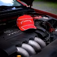 Raspbyho bývalky – část druhá: První vlastní auto (Toyota Corolla T-Sport)