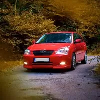 Raspbyho bývalky – část druhá: První vlastní auto (Toyota Corolla T-Sport)