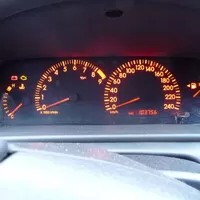 Raspbyho bývalky – část druhá: První vlastní auto (Toyota Corolla T-Sport)