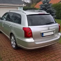 Raspbyho bývalky – Část poslední: Současnost (Toyota Avensis)