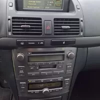 Raspbyho bývalky – Část poslední: Současnost (Toyota Avensis)