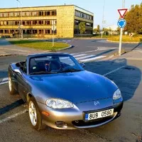 Mazda MX-5: NC 2.0 ve srovnání s NB 1.6