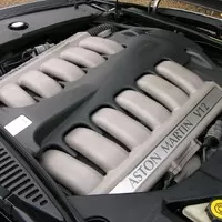 Duratec 3.0 V6...ještě jeden a budeme mít V12