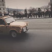 Trabant volá domů! Aneb velká cesta domů + retro video