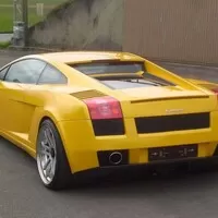 Vlastní lambo! Sen deváťáka.