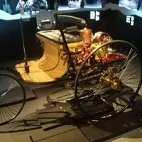 Múzeum automobilov v Rige