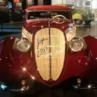 Múzeum automobilov v Rige