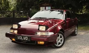 Střípky z historie Volva: Volvo 480 - mrkající hot hatch