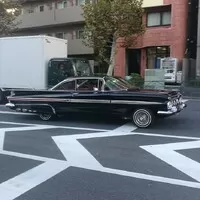 amerika s volantom vlavo