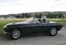 MG B, aneb ako spraviť za jeden deň z Red 1.8 → Green V8 