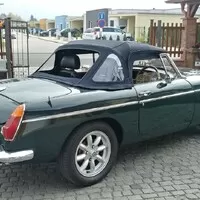 MG B, aneb ako spraviť za jeden deň z Red 1.8 → Green V8