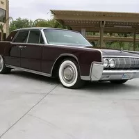 Lesney´s No.31 - Lincoln Continental 1966 - část poslední