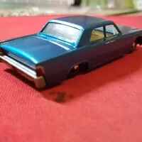 Lesney´s No.31 - Lincoln Continental 1966 - část poslední