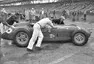 Farina při závodě 500 Indianapolis v roce 1956