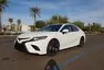 Toyota Camry SE - Hlavně neurazit