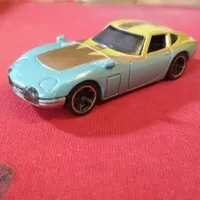 Hotwheels, sypač a Anglie, aneb neusnul jsem na vavřínech...