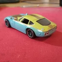Hotwheels, sypač a Anglie, aneb neusnul jsem na vavřínech...