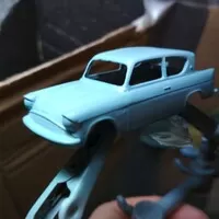 Hotwheels, sypač a Anglie, aneb neusnul jsem na vavřínech...