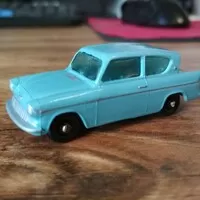 Lesney´s No.7b - Ford Anglia