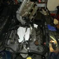 Z údržby limuzíny "chudého" studenta - Jaguar X-Type stále slouží