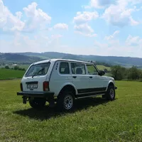 Lada Niva – lék na OCD?