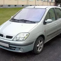 Kola jsou destilované devadesátky