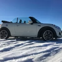 Mini JCW Cabrio: Milovat nebo nenávidět?