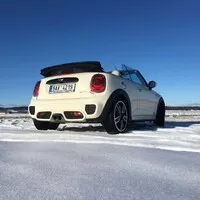 Mini JCW Cabrio: Milovat nebo nenávidět?