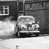 Úplné začátky Jima Clarka s vozem Sunbeam-Talbot Mk3, 1956.
