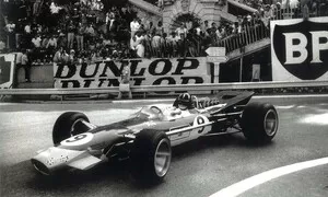 Graham Hill – příběh o jediném majiteli Trojité koruny